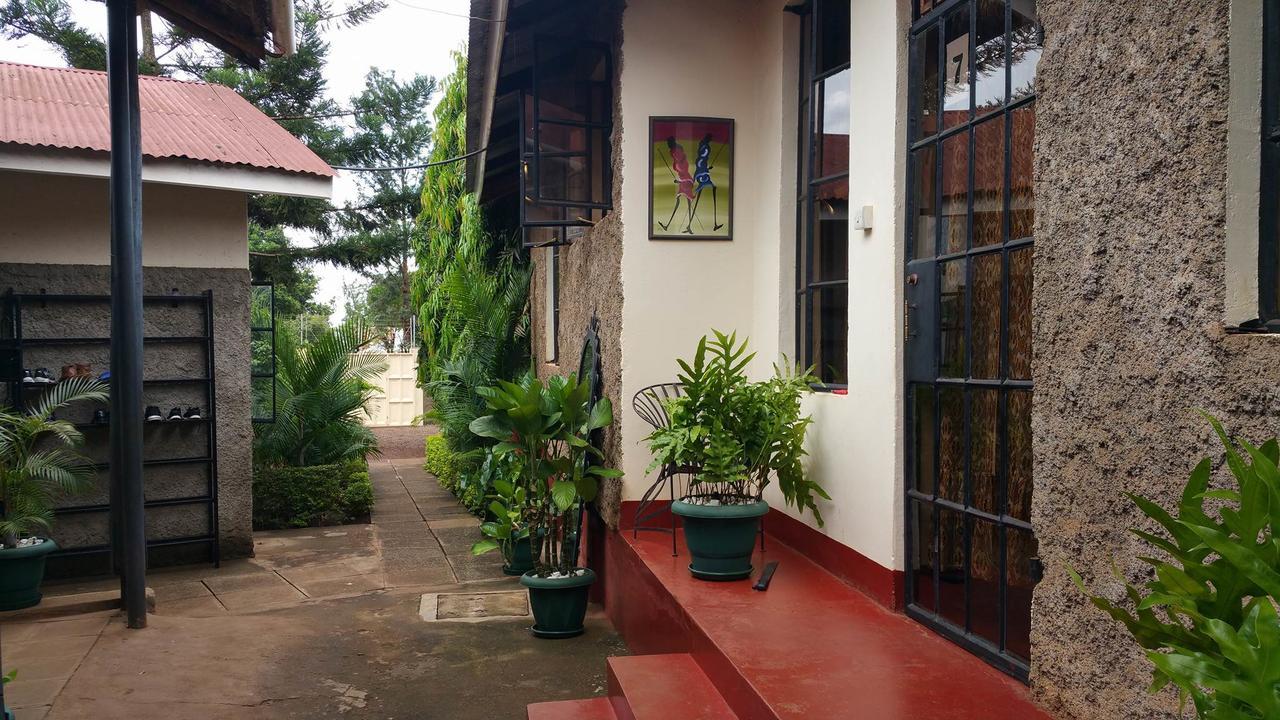 Mama Simba Bed And Breakfast Moshi Моши Экстерьер фото