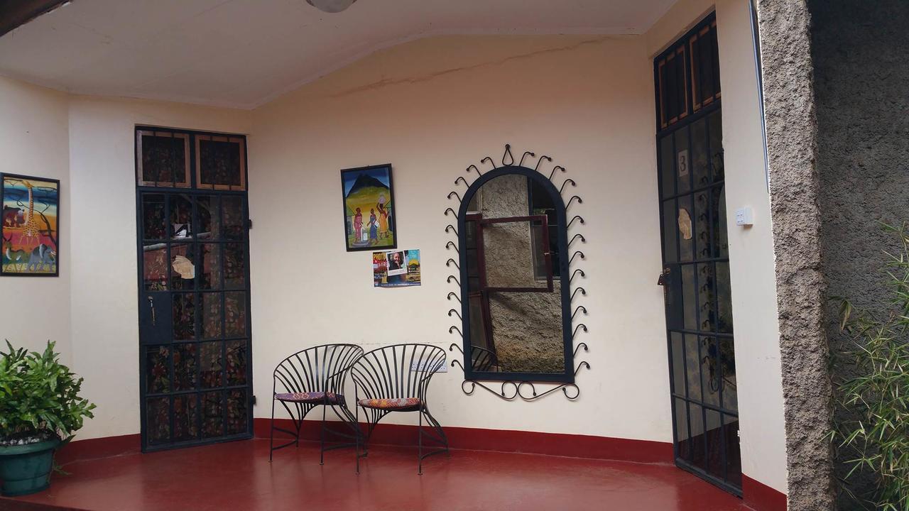 Mama Simba Bed And Breakfast Moshi Моши Экстерьер фото
